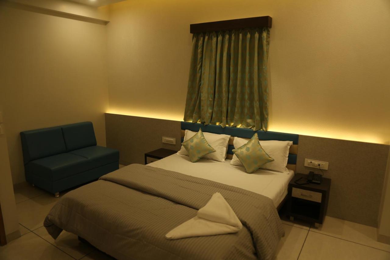 Hotel Bhagyoday Limodara Exterior photo