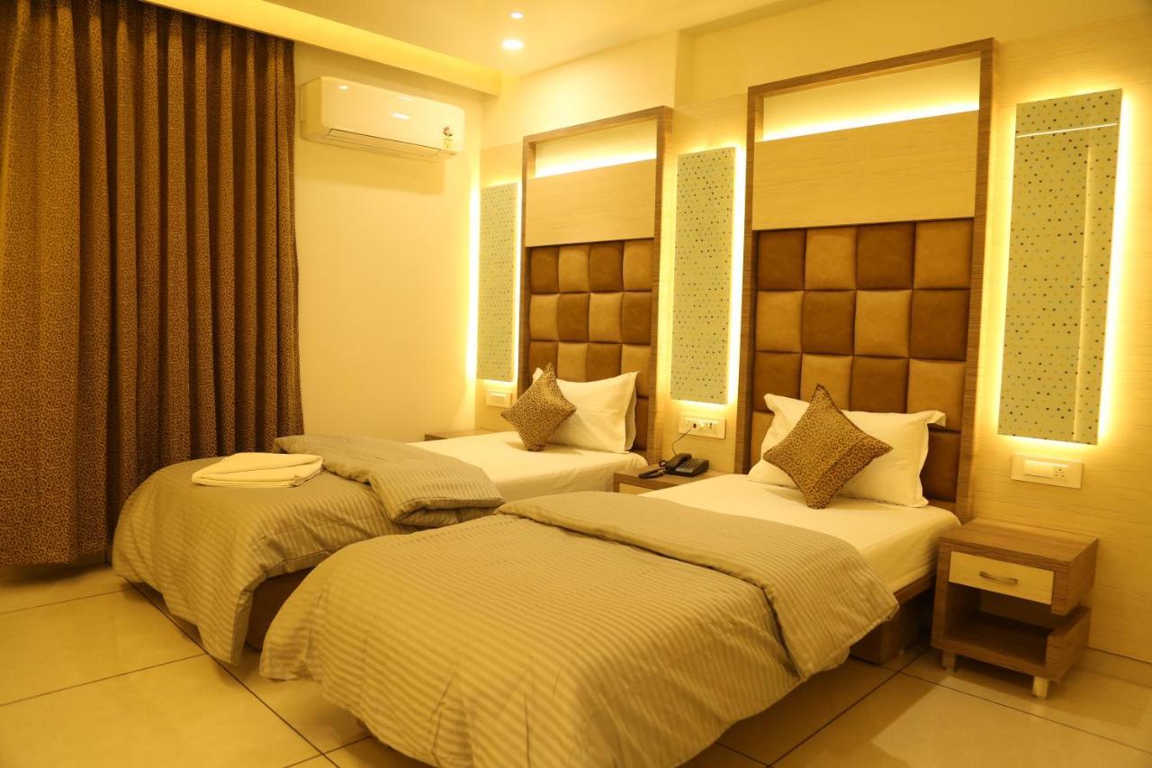 Hotel Bhagyoday Limodara Exterior photo